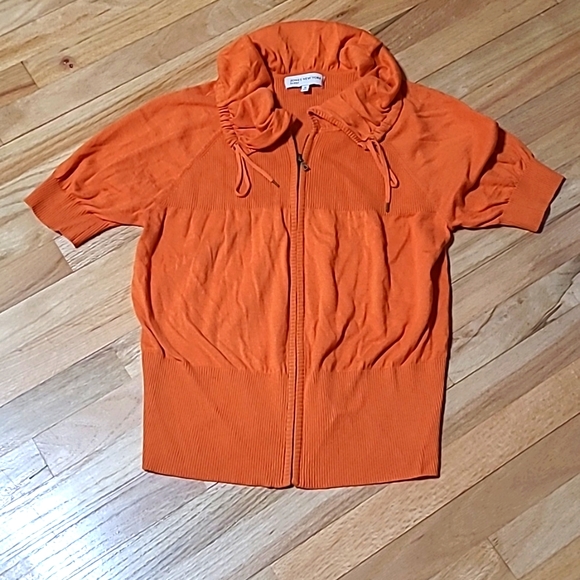 Short Sleeve Sweater - Picture 1 of 5